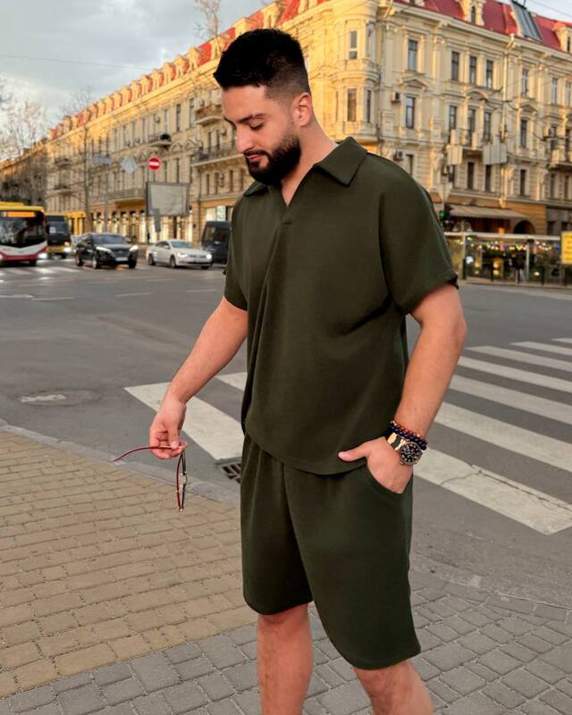 Прогулянковий костюм 129410